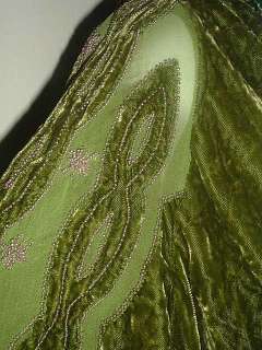 Stunning Vintage 1920s 30s Green Velvet Dress Gown  