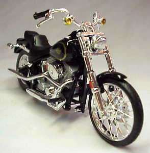 1984 Harley Davidson FXST Softail Standard  118 Scale  