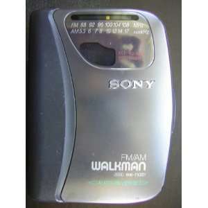  Sony Walkman Portable Cassette Tape Player Radio FM/AM WM 