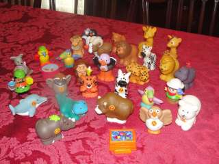   Fisher Price Little People Zoo Animal Figures Lot   30 ITEMS  
