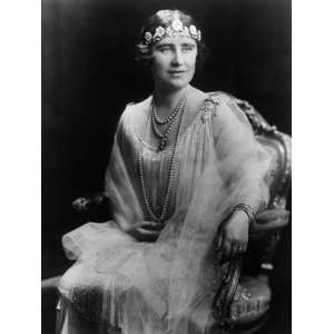 Elizabeth Bowes Lyon, Duchess of York, and Future Queen Mother 