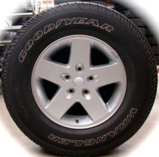 New 2011 Jeep Wrangler 17 Factory Wheels Rims Tires  
