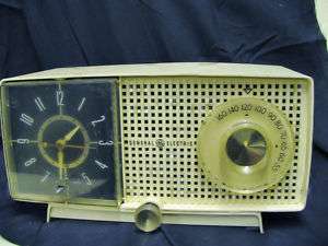 Vintage 1959 General Electric GE C435A AM Clock Radio  