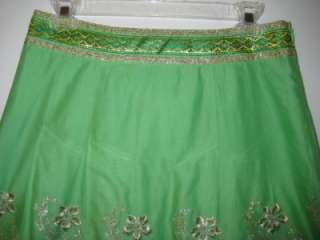 EXPRESS Green Gold Embroidered Eyelet Pleated Skirt 4  