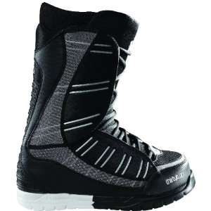  32 (ThirtyTwo) Ultralight Snowboard Boots Sports 