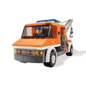  LEGO City   Playsets Toys   Tow Truck   7638 Toys & Games
