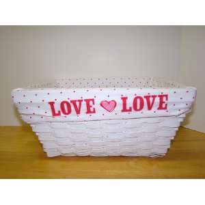 WHITE WICKER BASKET   WHITE LINEN LINER WITH RED DOTS RETANGLE SHAPED