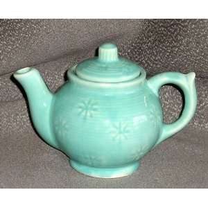  Shawnee Snowflake Individual Teapot