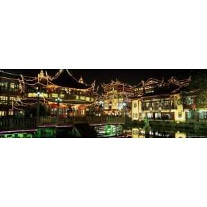  Yu Yuan Tea House and Shops at Night, Yu Yuan Shangcheng 